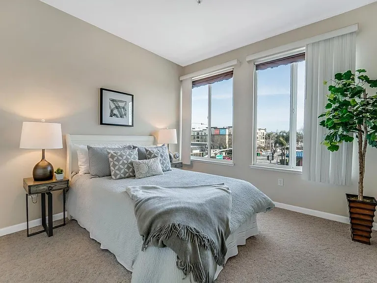 801 S Winchester Blvd #1306 — Photo 2