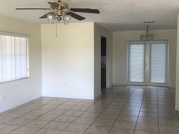 2nd image of 6210 SE 25th Ave