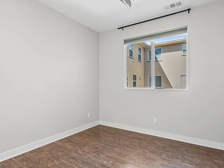 438 S Cleveland St S #108 — Photo 21