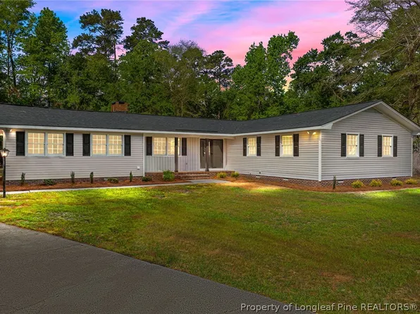 353 Happy Valley Rd, Elizabethtown, NC 28337