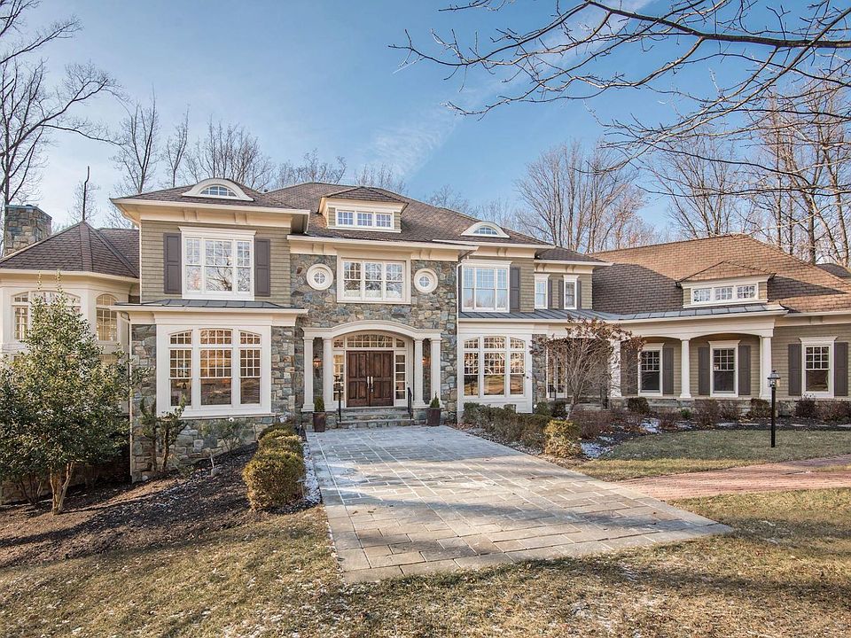 1st image of 7849 Westmont Ln