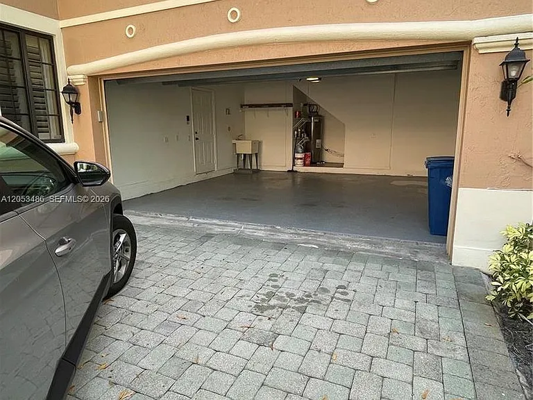 2727 Center Court Dr — Photo 11