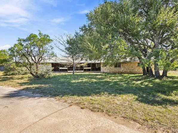 117 Sisterdale Rd, Boerne, TX 78006