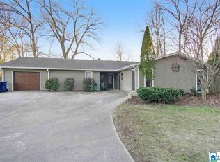 1147 Whippoorwill Dr, Alabaster, AL 35007