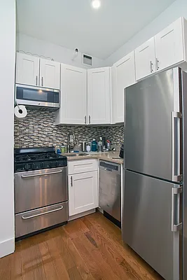 Rented by Halstead Real Estate | media 7