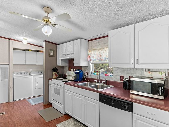 5th image of 881 Rowe Pond Rd.