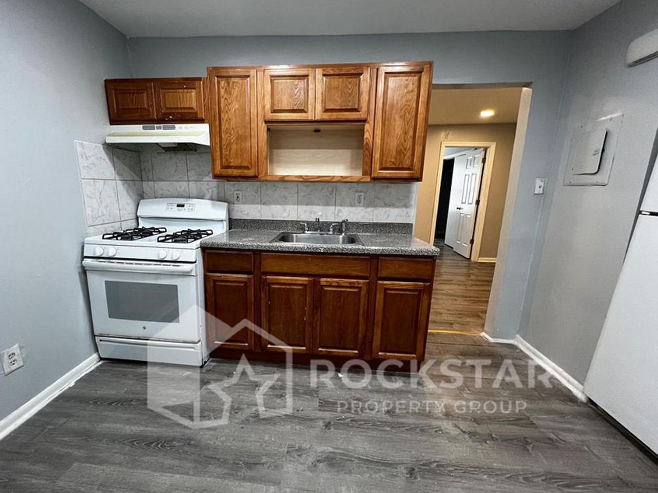 1st image of 53 Winthrop St Floor 1