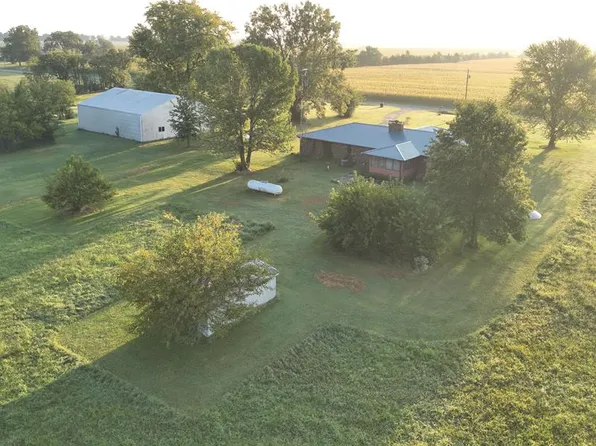 25089 State Highway K, Macon, MO 63552