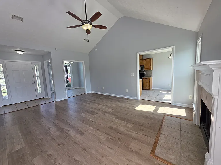 98 Lee Road 2095 — Photo 3