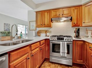 1213 Overland Dr, High Point, NC 27262