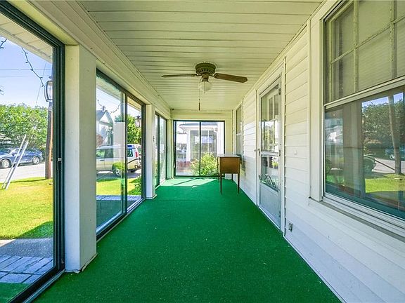 4th image of 101 Highland Ave