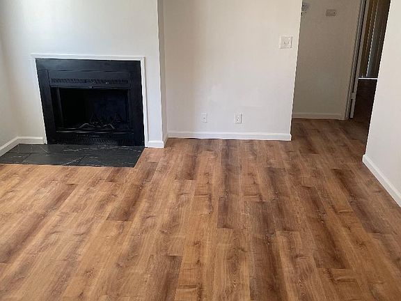 3rd image of 243 W Tulare Ave #C