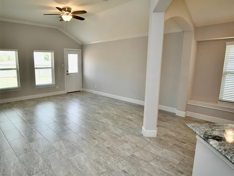 18226 Willow Edge Dr — Photo 8