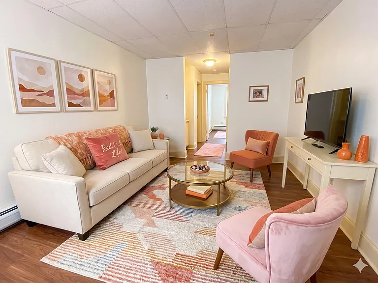 610 Union St #104 — Photo 26