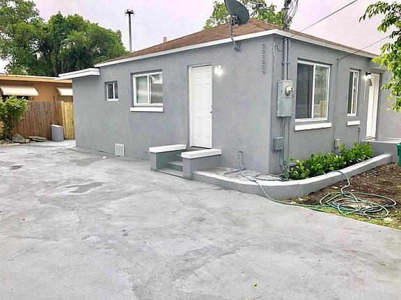 2nd image of 3725 NW 15th Ave