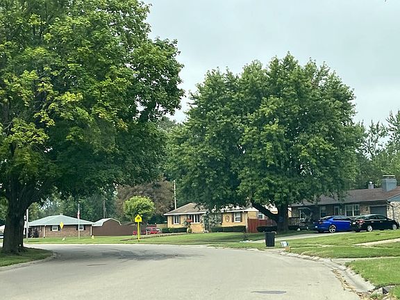 4th image of 857 Pool Ave