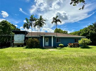 19400 SW 207th Ave, Miami, FL 33187