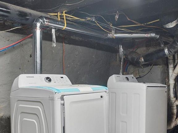 Laundry-Washer and Dryer