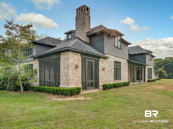 3rd image of 16581 Polo Club Rd