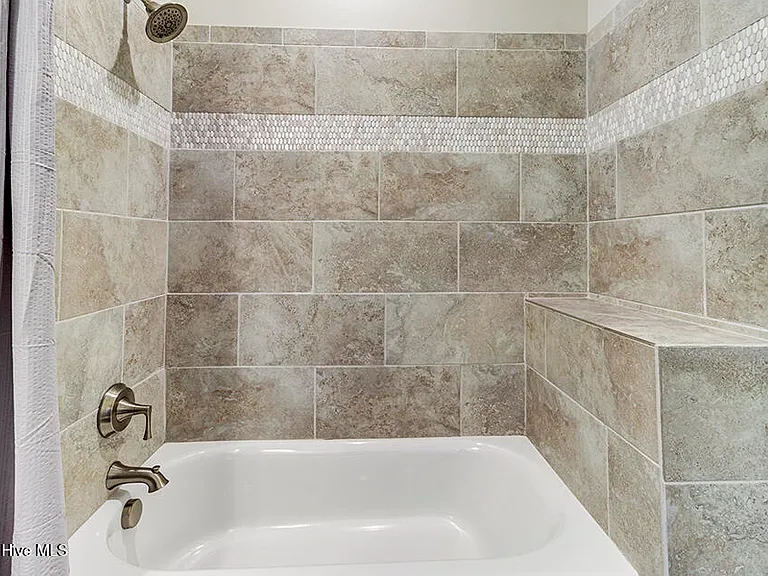 1812 Market St — Photo 24