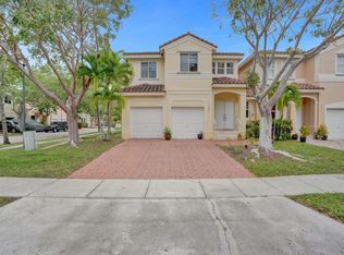 3880 SW 170th Ave, Miramar, FL 33027