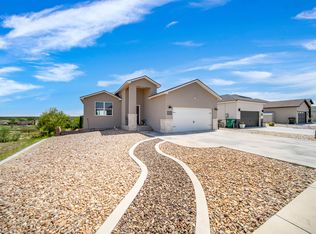 1917 Diamond Dr, Carlsbad, NM 88220
