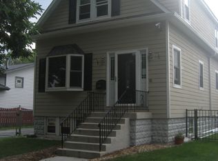 4524 Clinton Ave APT 1, Forest View, IL 60402