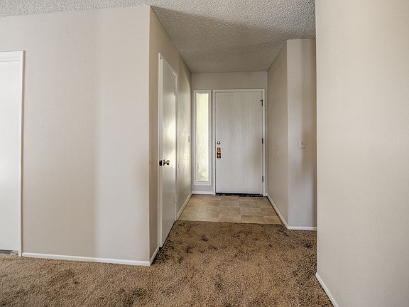 4th image of 13875 Driftwood Dr