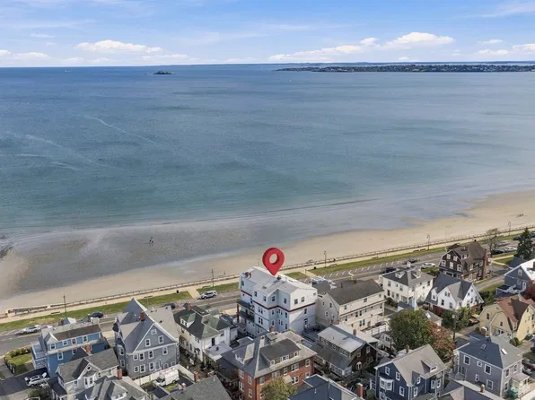 9 Lynn Shore Dr #Penthouse, Lynn, MA 01902