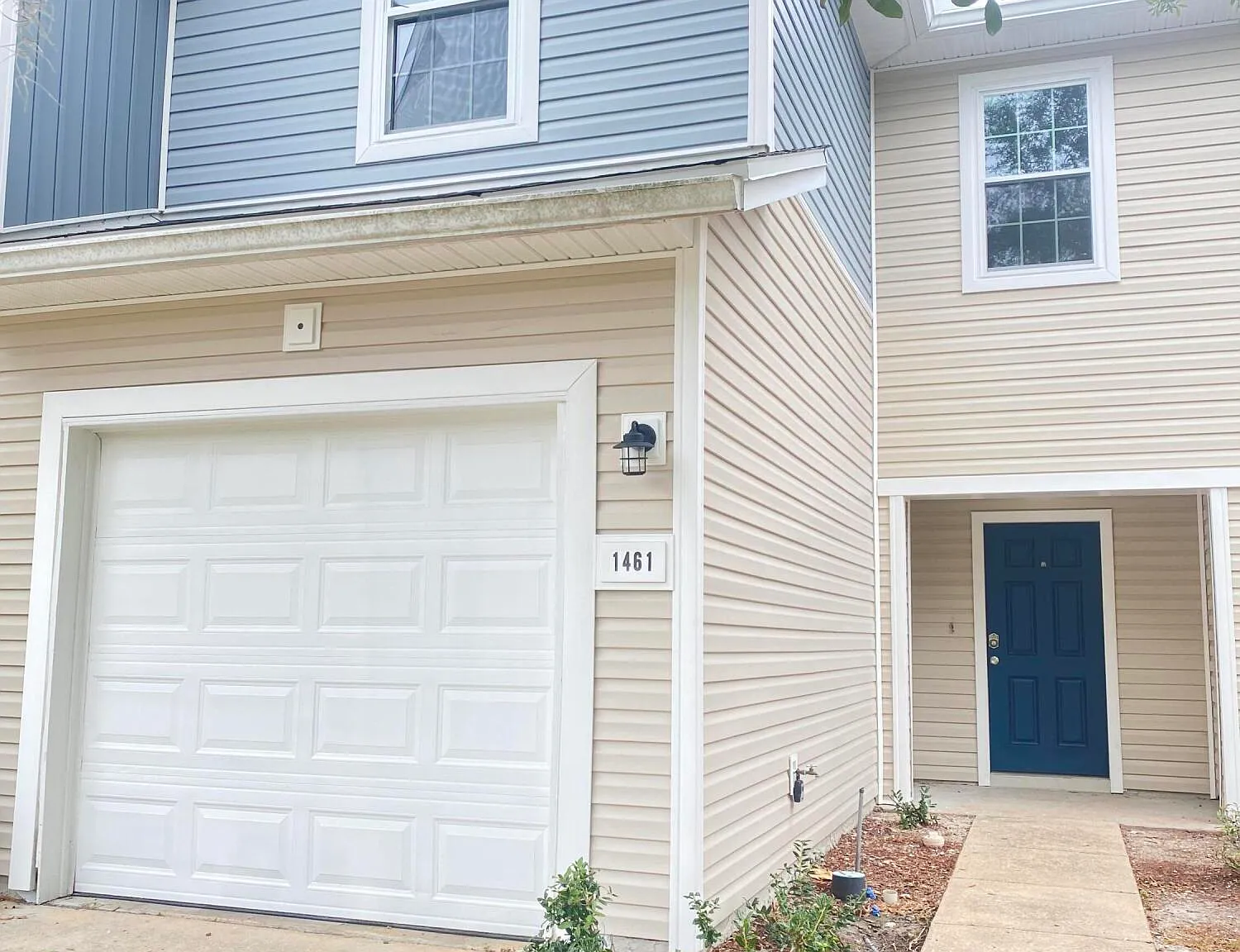 2 bed, 2.5 bath, 1424 sqft, $1,600 — Photo 3