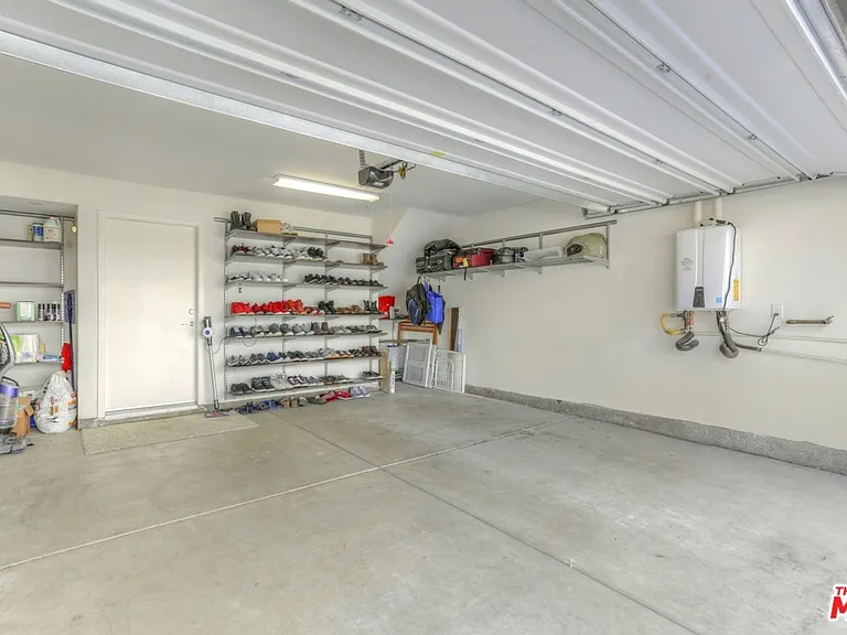 2202 Edendale Ln — Photo 23