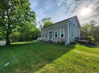 709 Old Post Rd, North Attleboro, MA 02760