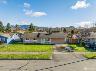 433 Harmony Ln, Enumclaw, WA 98022