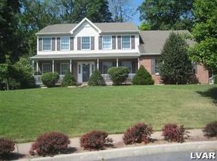 115 Spyglass Ct, Bath, PA 18014