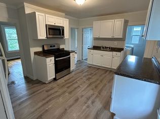 10-12 Rockdale Ave, Lowell, MA 01854