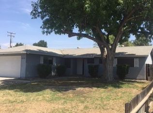 834 S County Center Dr, Visalia, CA 93277
