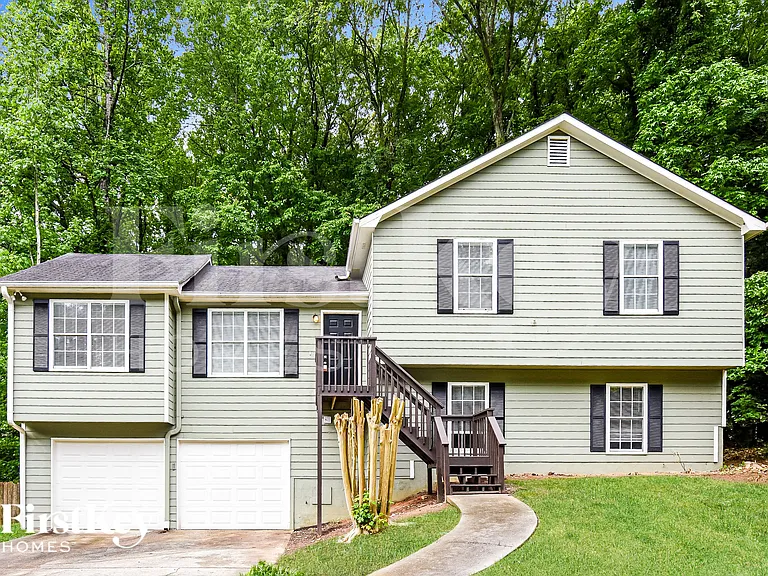 1170 Kennesaw Springs Dr NW — Photo 1
