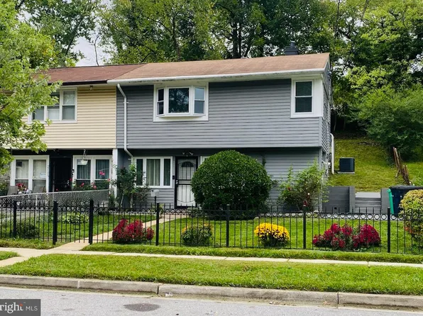 2003 Ray Leonard Rd, Landover, MD 20785