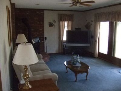15 Nutmeg Cir, Chicopee, MA, 01020