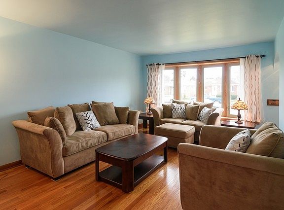 2nd image of 1107 Eastern Ave