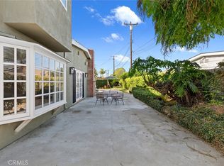 17131 Autumn Cir, Huntington Beach, CA 92647