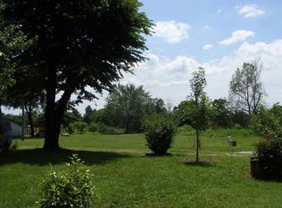 8076 E Brown Rd, Lowell, AR 72745