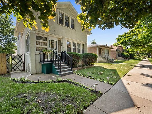 2nd image of 4333 N Melvina Ave