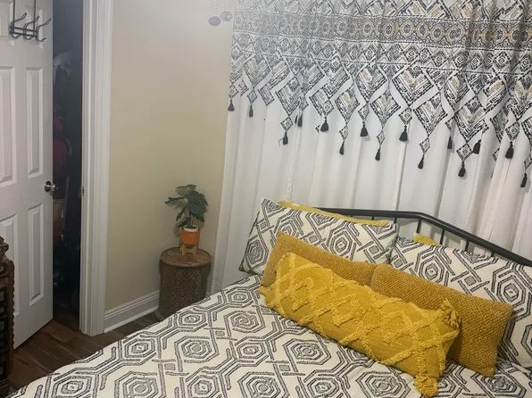 4500 Palmyra St APT B, New Orleans, LA 70119
