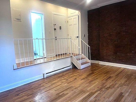 4th image of 245 W 76th St APT 4B