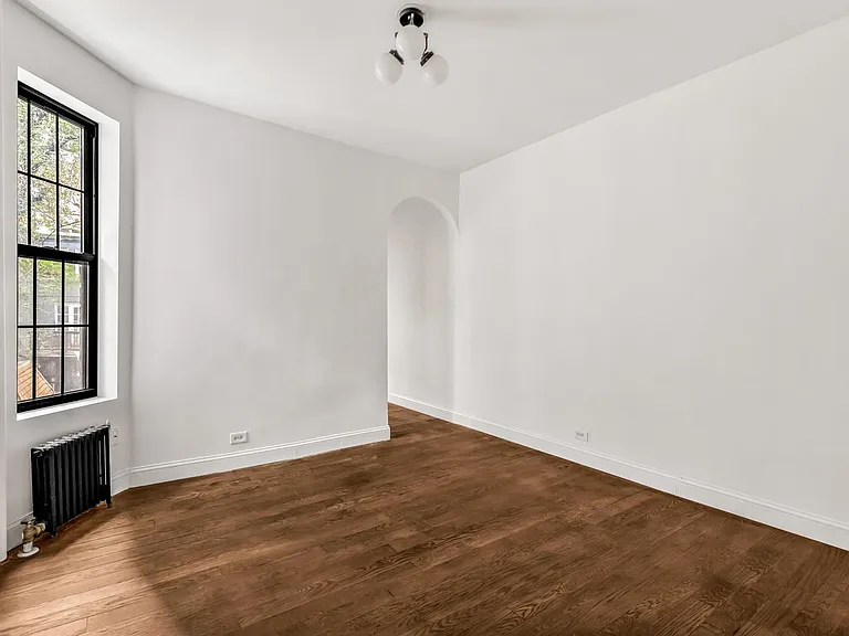 82 Jane St #2C — Photo 3