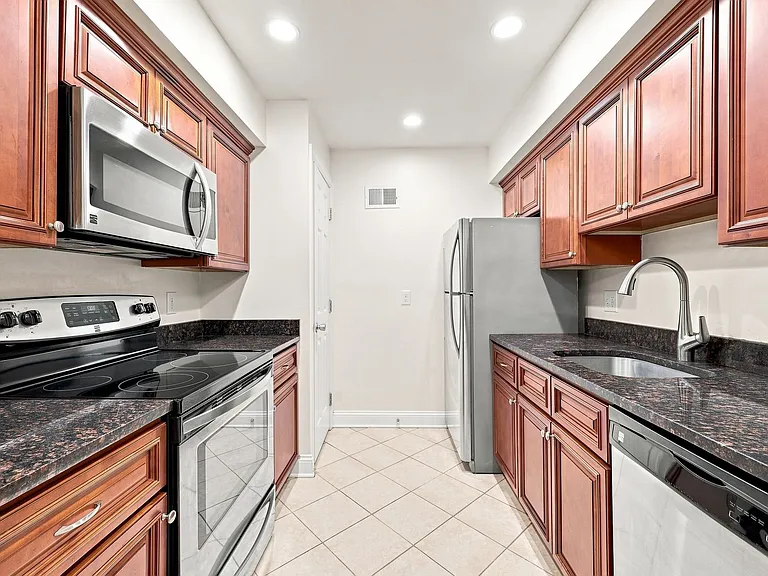 104 Turtle Creek Rd #4 — Photo 4
