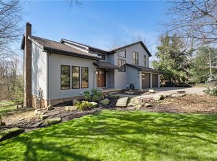 10 Lockwood Rd, Baden, PA 15005