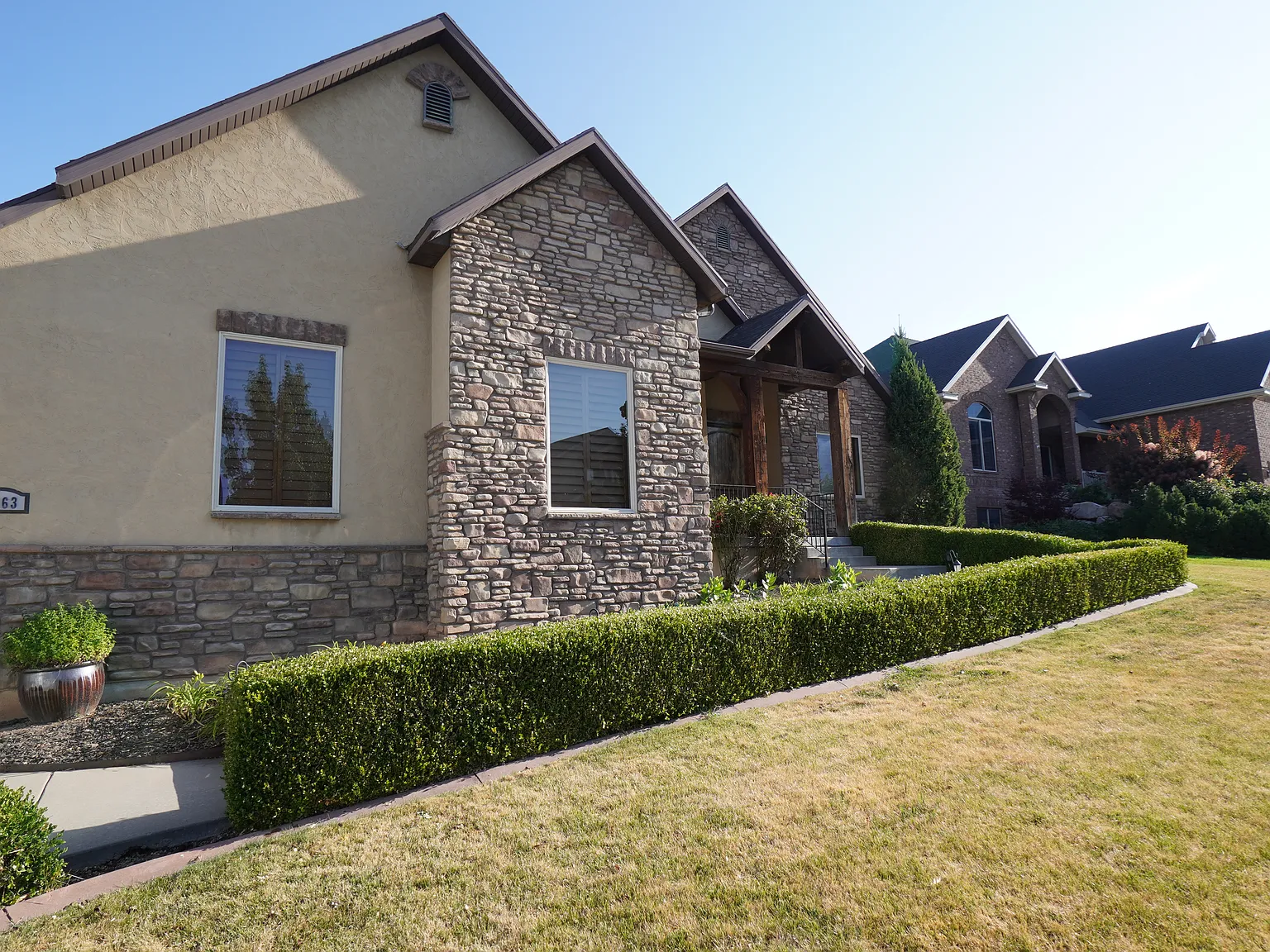 Large Home in Layton @ 2263 E 425 N! — Photo 2