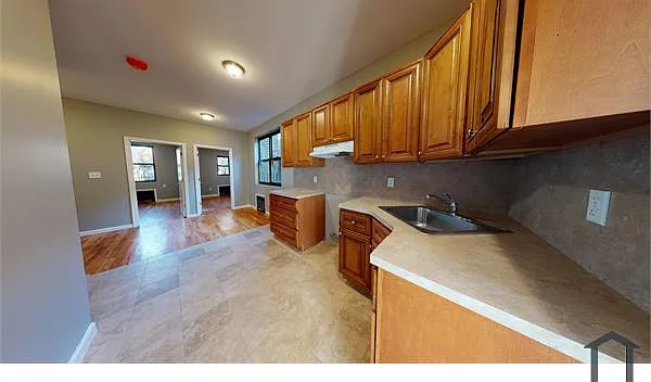 307 Gordon St #2 — Photo 7